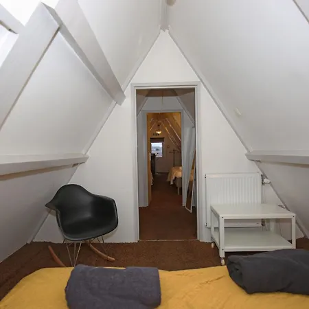 Dok Aparthotel *