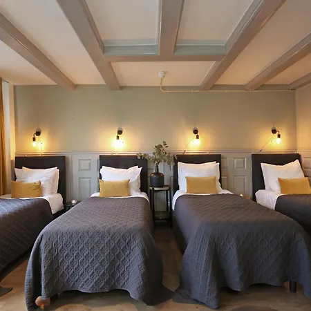 Dok 3* 암스테르담