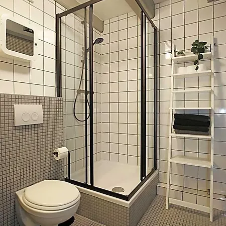 Dok Aparthotel 3*