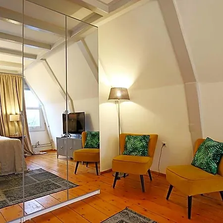 Aparthotel Dok