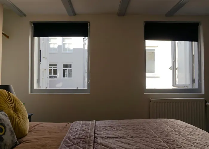 Lägenhetshotell Dok 3*