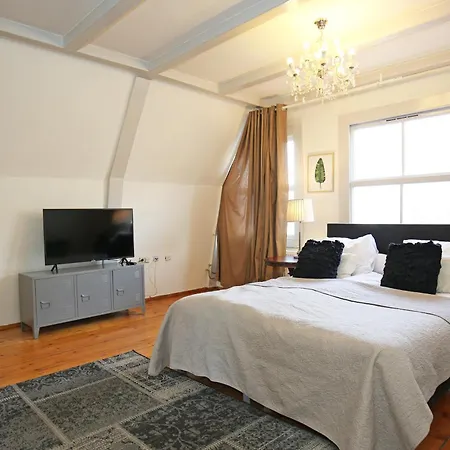 Dok Apartmanhotel Amszterdam